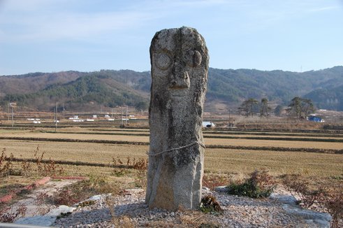 남근석(男根石)