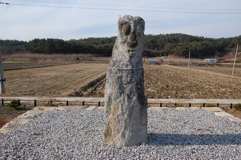 남근석(男根石)