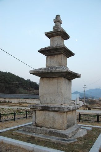 무성리 삼층석탑