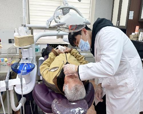 정읍시 보건소, 저소득층 어르신 의치·임플란트 비용 지원