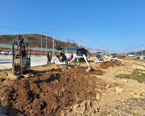 정읍시, 농업용 소형건설기계 면허 취득 지원...2월 10일까지 모집
