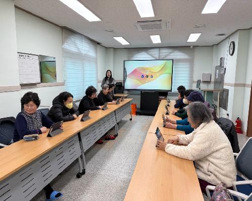 정읍시, 어르신 치매 예방 ‘백세누리 뇌튼튼교실’ 9일 운영 시작