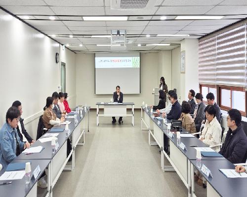 정읍시, 요양원 어르신 지키는 ‘인권지킴이’ 21명 위촉…학대 예방 앞장