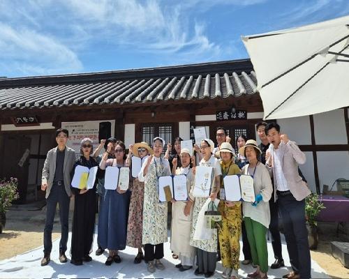 들풀의 변신…10주년 맞은 ‘정읍 엉겅퀴 텃밭문화축제’ 성료