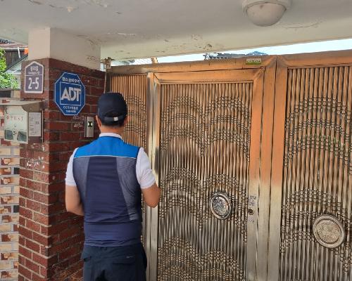 생필품 전하며 이웃 안전 확인…정읍시 ‘안부살핌 우편서비스’ 가동