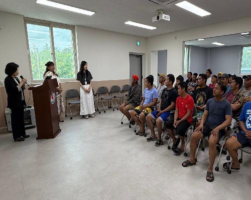 정읍시, 외국인 계절근로자 소통 확대…안정적 정착 지원